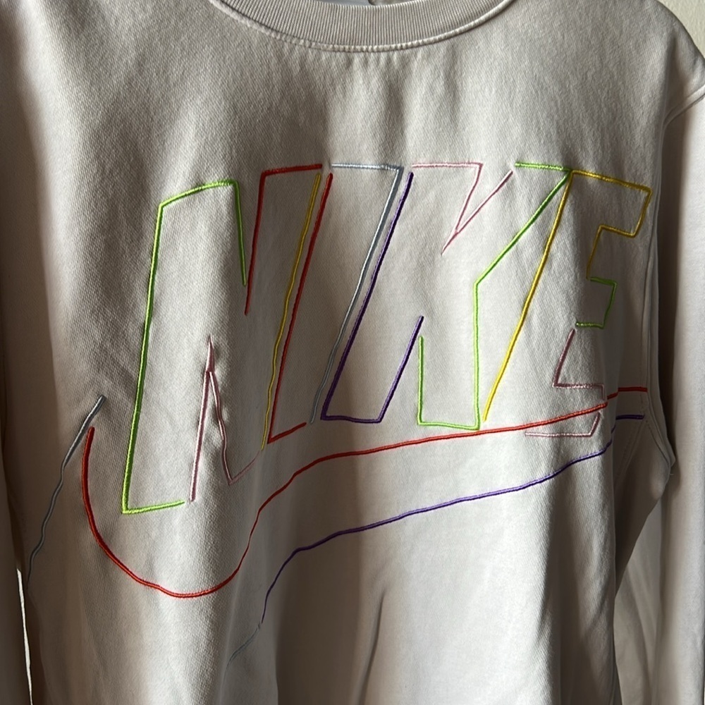 Nike Multi Color Embroidery Sweatshirt Small - Picture 2 of 4